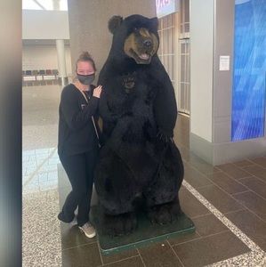 Meet your Posher, Dannielle